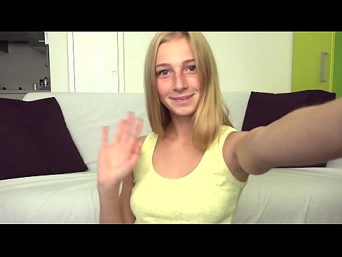 ❤️ Keď sa nudím, lenivo si masturbujem svoju ružovú kundičku ❤️❌ Šukanie na sk.liporno.ru ☑